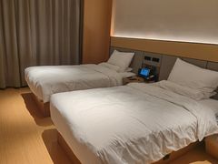 -全季酒店(郑州东站省骨科医院地铁站店)