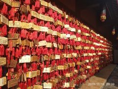 -峨眉山报国寺