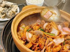 -胡须佬鸡煲四季火锅店(石厦西村直营店)