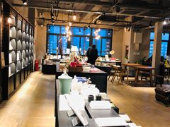 -阅西安新华书店(翠华南路店)