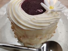 白巧克力双重芝士蛋糕-首都图书馆-咖啡厅