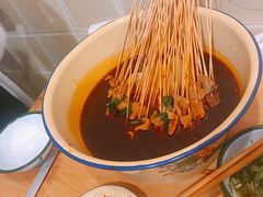 -拈签一笑黄牛肉辣卤串串