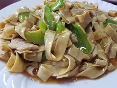 炒豆皮-老山记海城馅饼大酒店(振兴小区店)