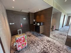 -上海虹桥西郊假日酒店