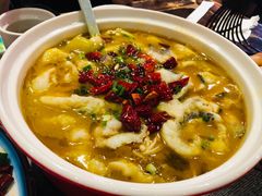 -张氏宽窄巷成都名小吃(茂业百货华强北店)