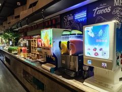 自助取餐区-遇上西雅图多融合海鲜自助餐厅(中房金谊广场店)