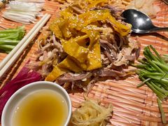 -维园悦谱·海派家常菜(乌鲁木齐南路店)