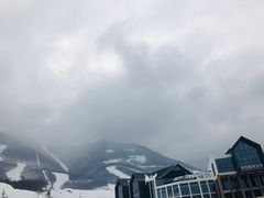 -鳌山滑雪度假区