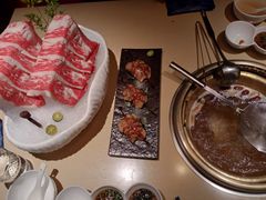-余欢领鲜火锅(新街口店)