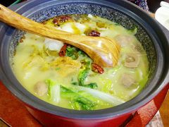 -周鱼小馆石锅酸菜鱼(活力汇店)