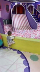 -孩子王童乐园(常德万达店)