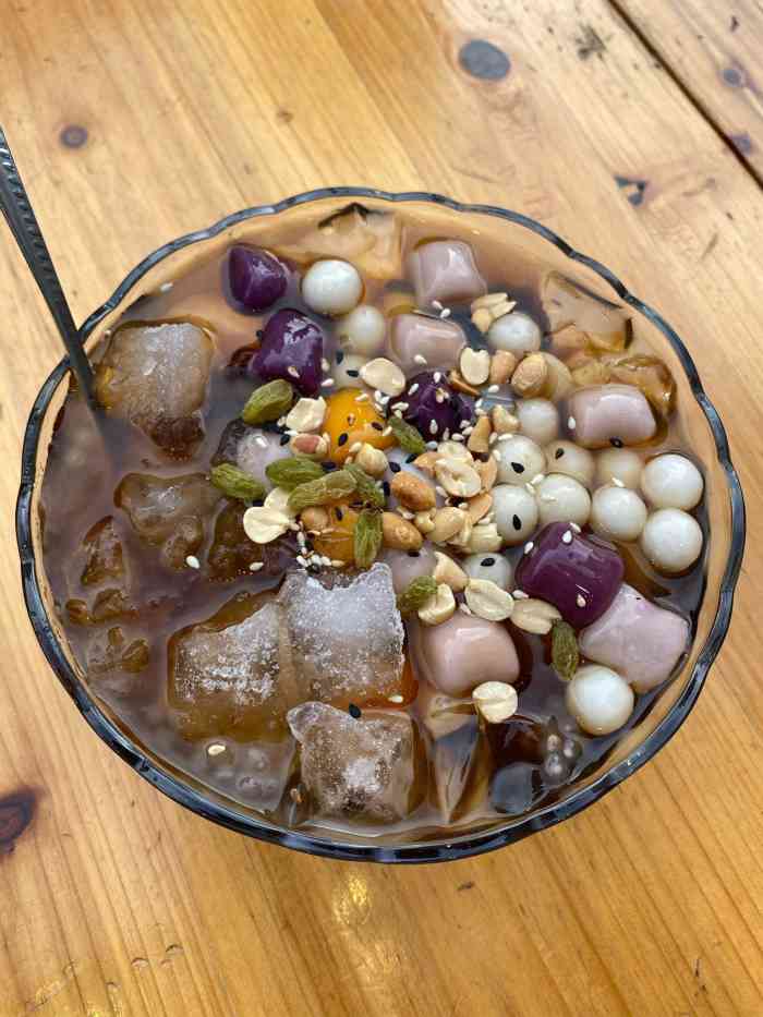 打分 芋圆,小汤圆,黄糖冰粉集一体～好吃看得见