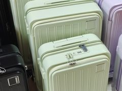 -广州周大福金融中心