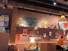 -巴卤社老火锅(财富店)