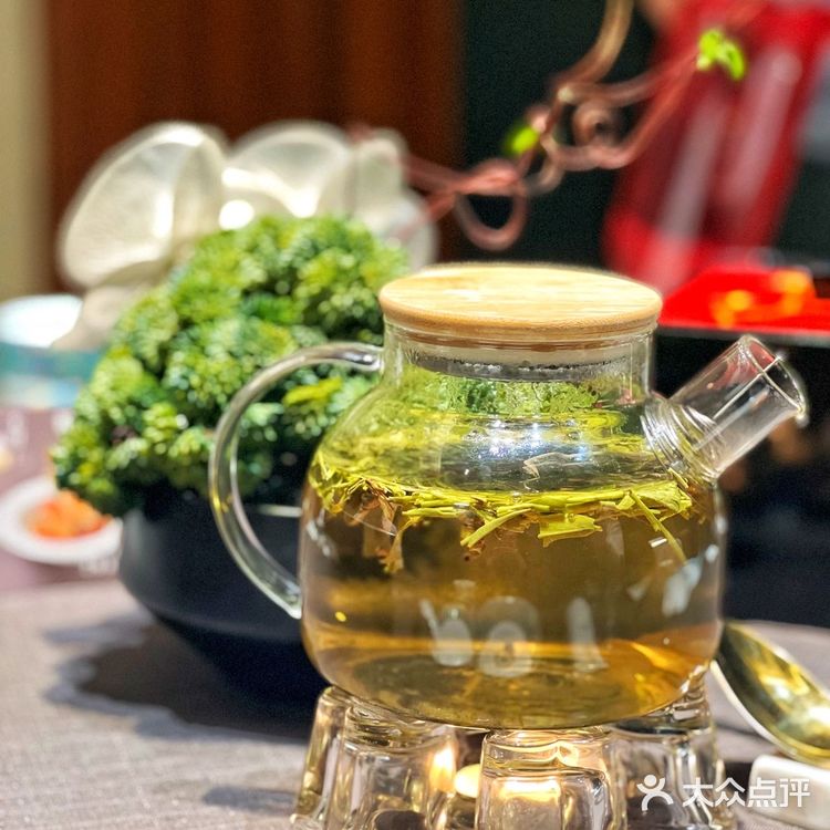 帝都人气榜单必须有肆月河豚的一席之位