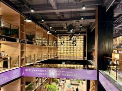 -半山书局(新世纪商城店)