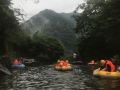 -藏龙百瀑风景区