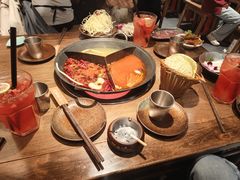 -巴卤社老火锅(财富店)