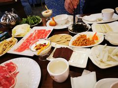 -百草滩羊·长江大酒店餐饮中心
