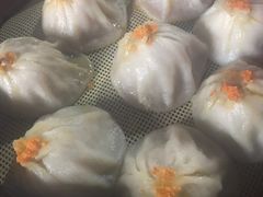 蟹粉小笼包-忆秦园小笼包(惠山古镇总店)