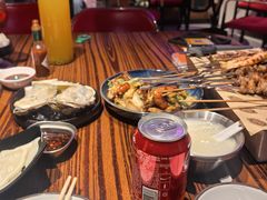 -蚝堡海鲜·威海菜·海肠捞饭·烧烤·亚洲吃蚝公司(幸福门店)