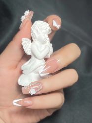 -芊冉•美甲美睫纹绣