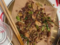-肥肥虾庄·金牌油焖大虾(汉口城市广场店)