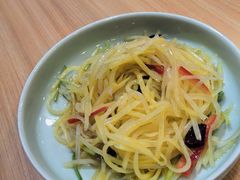 -宏状元现熬粥·京味菜(三里河店)