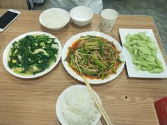 -清真·伊清阁餐厅