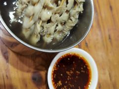 -杨记清芳牛肉拉面(京广路店)