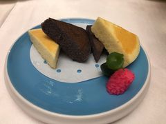 香煎小米糕-红馆喜宴(十亩地店)