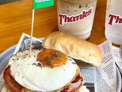 -Thanks美式餐厅(汉堡咖啡店)