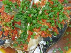 -湖南人家湘菜馆(镇江路店)