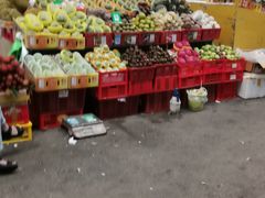 -三亚新鸿港水果一级批发市场