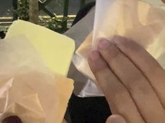 -詹爷爷乌节路街头冰淇淋