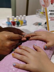 -奈尔宝家庭中心·亲子餐厅(前滩店)