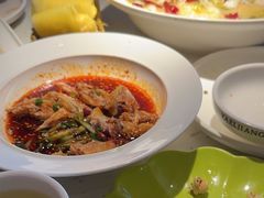 -江渔儿酸菜鱼(奥园广场金发购物中心店)