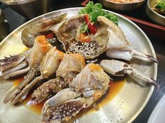 -咸草酱蟹