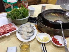 -濠轩阁特色生蚝火锅(水湾路店)