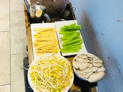 -纸盐河码头火锅(十八梯店)