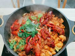 -小鳌陪你小排档·四季小龙虾·田鸡·宵夜(中央第五街店)