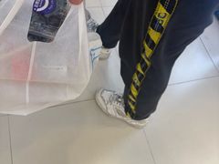-盒马鲜生(宝地店)