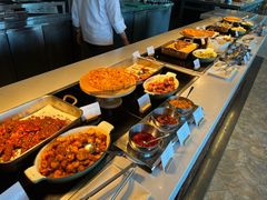 -锦厨国际自助餐厅 · 云端景观 (昆明索菲特大酒店)