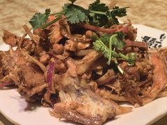 -喝丢一只鞋海鲜烧烤·海肠捞饭(东关街店)