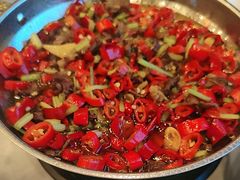 -侬佳蒸菜馆(听潮店)