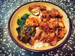 猪软骨剁椒拌饭-流浪地图剁椒卤汁拌饭(未来城购物广场店)