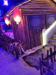 -圣名游乐城冰雪大世界