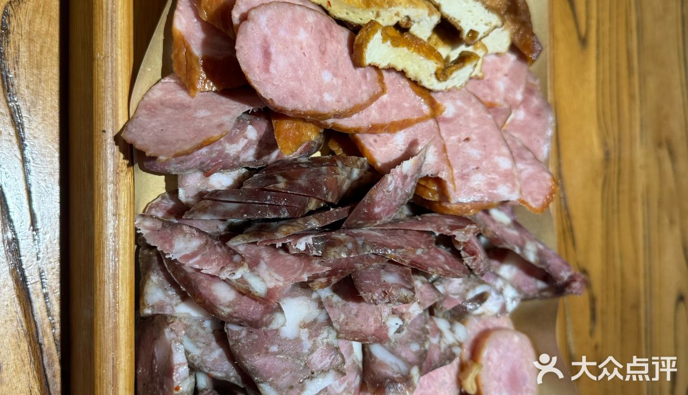 一家包子岁数比你大的地道老店