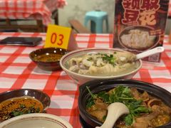 -老方桌烂蹄花川菜馆(九龙坡店)