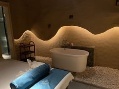 -快乐大桶水养生足浴SPA(前兴路店)
